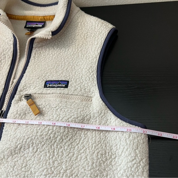 Patagonia Women’s Retro Pile Fleece Vest Pelican Cream Large - Picture 11 of 12